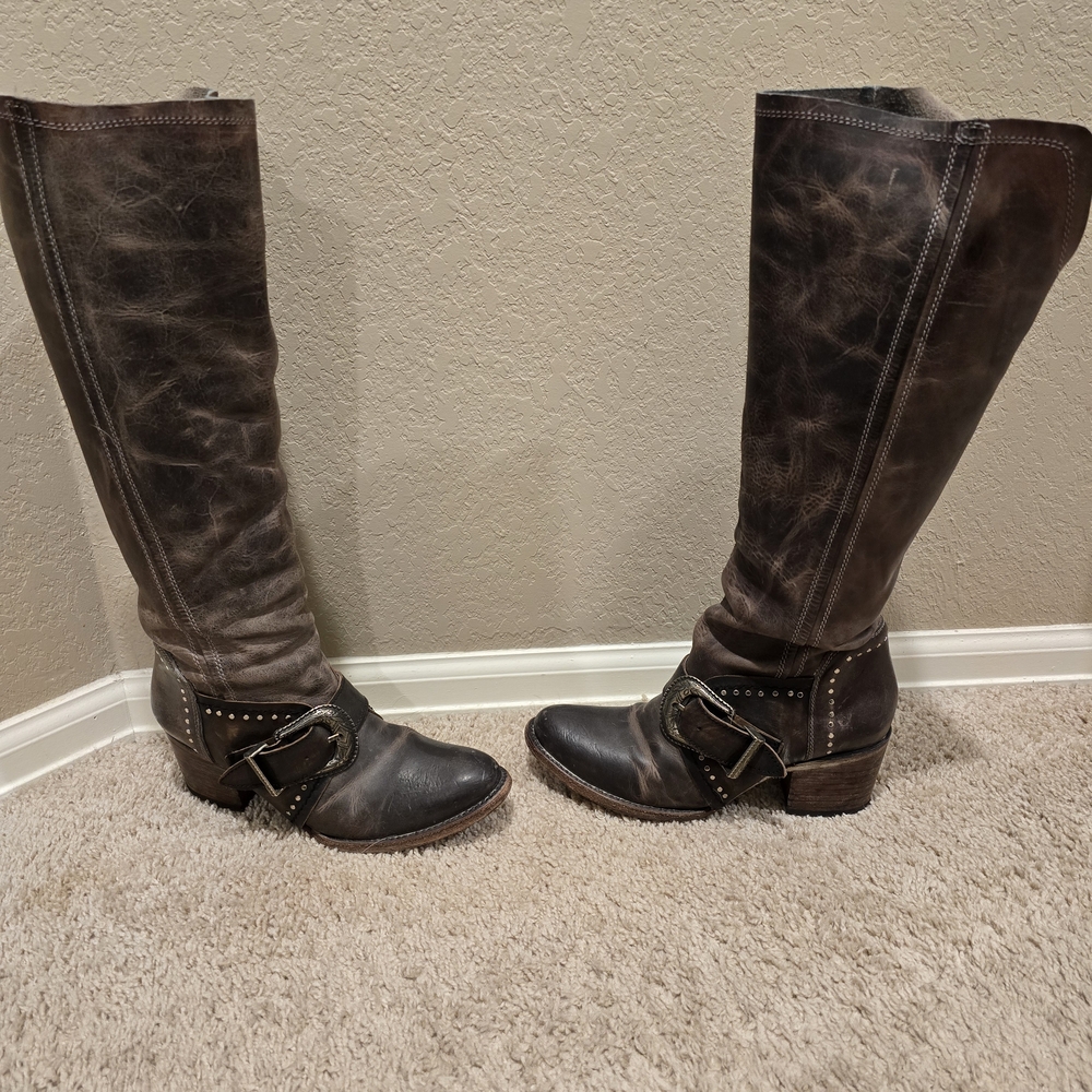 Freebird Distressed Brown Heeled Boots